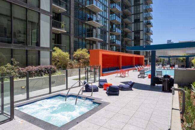 Top Floor 3 Bed 3 Bath Penthouse Living In Luxury ロサンゼルス エクステリア 写真