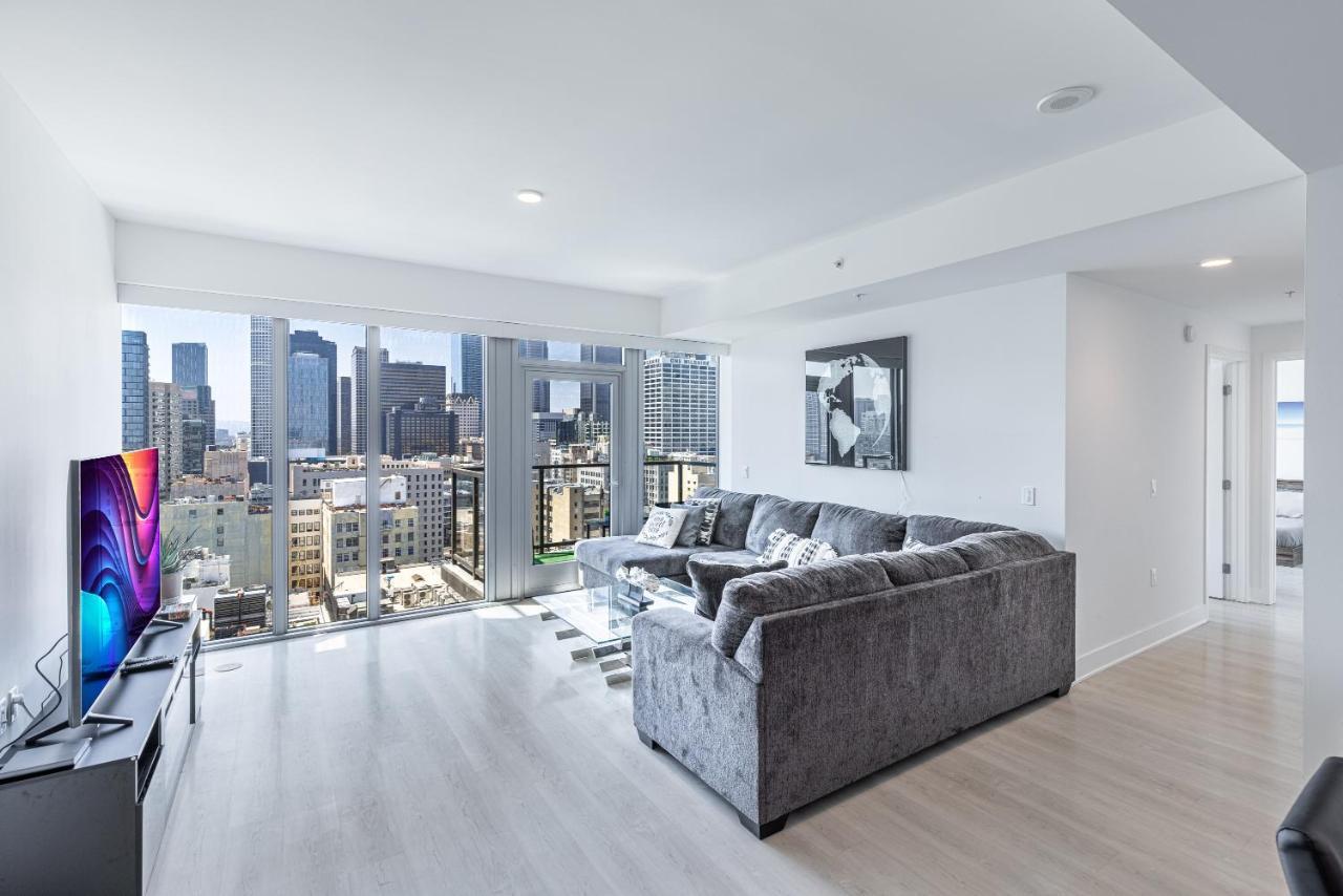 Top Floor 3 Bed 3 Bath Penthouse Living In Luxury ロサンゼルス エクステリア 写真