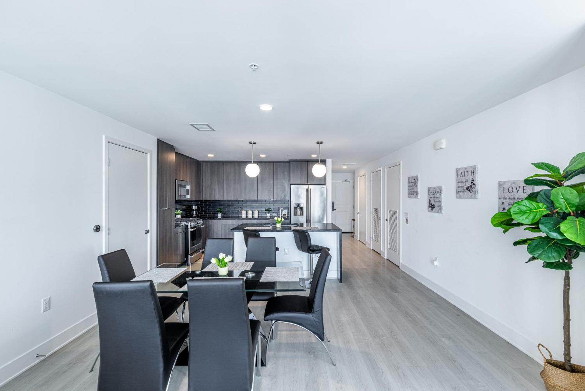 Top Floor 3 Bed 3 Bath Penthouse Living In Luxury ロサンゼルス エクステリア 写真