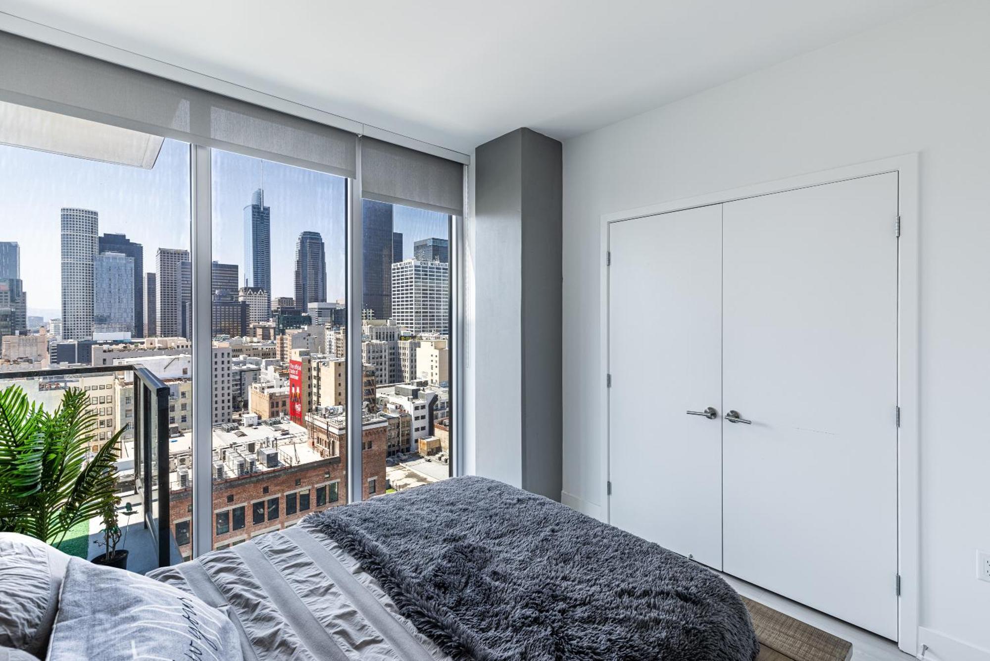 Top Floor 3 Bed 3 Bath Penthouse Living In Luxury ロサンゼルス エクステリア 写真